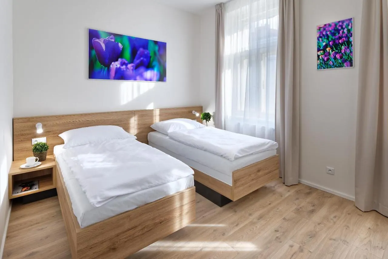 Downtown Suites Jugoslavska Praha Aparthotel